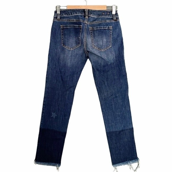 Cabi Jeans Slim Boyfriend Celebrity Wash Star Print Raw Hem Denim Women’s Size 0 - Picture 3 of 13